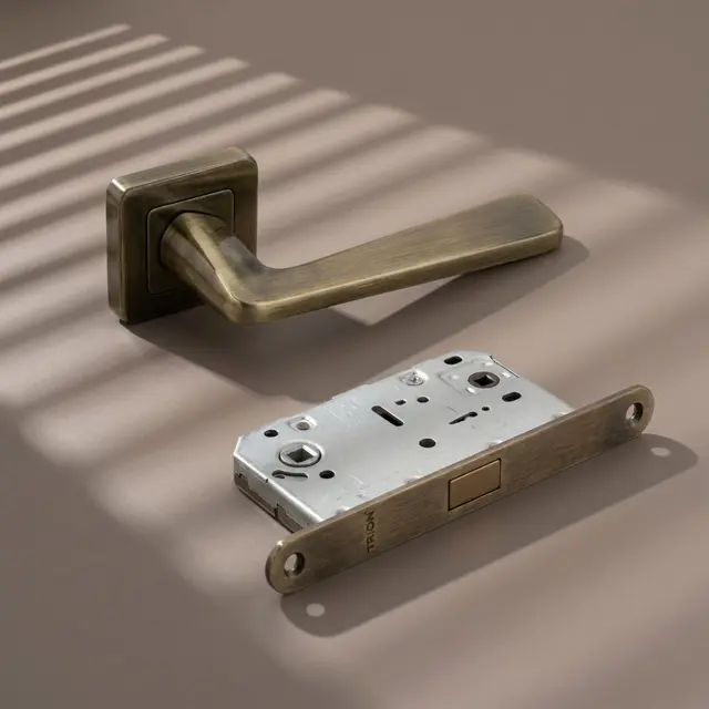 ZAMAK і квадрат 8 × 8 мм