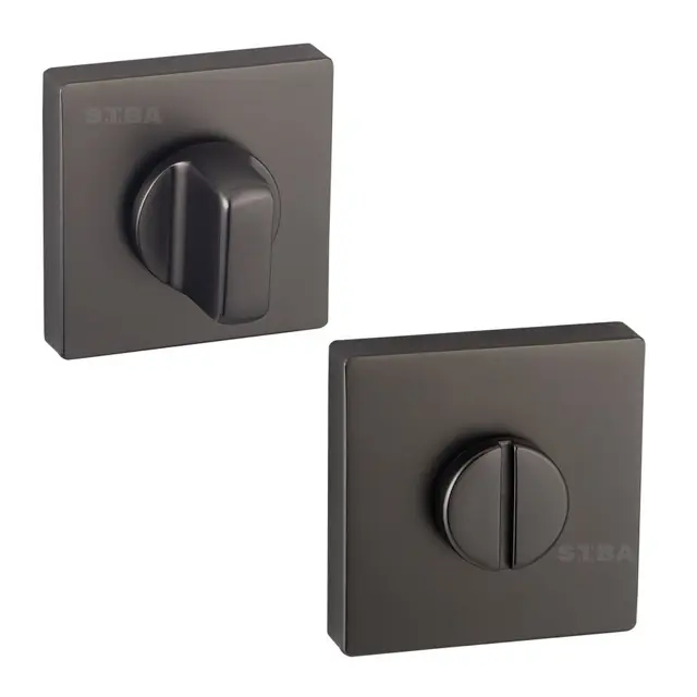 Закриває технічну частину